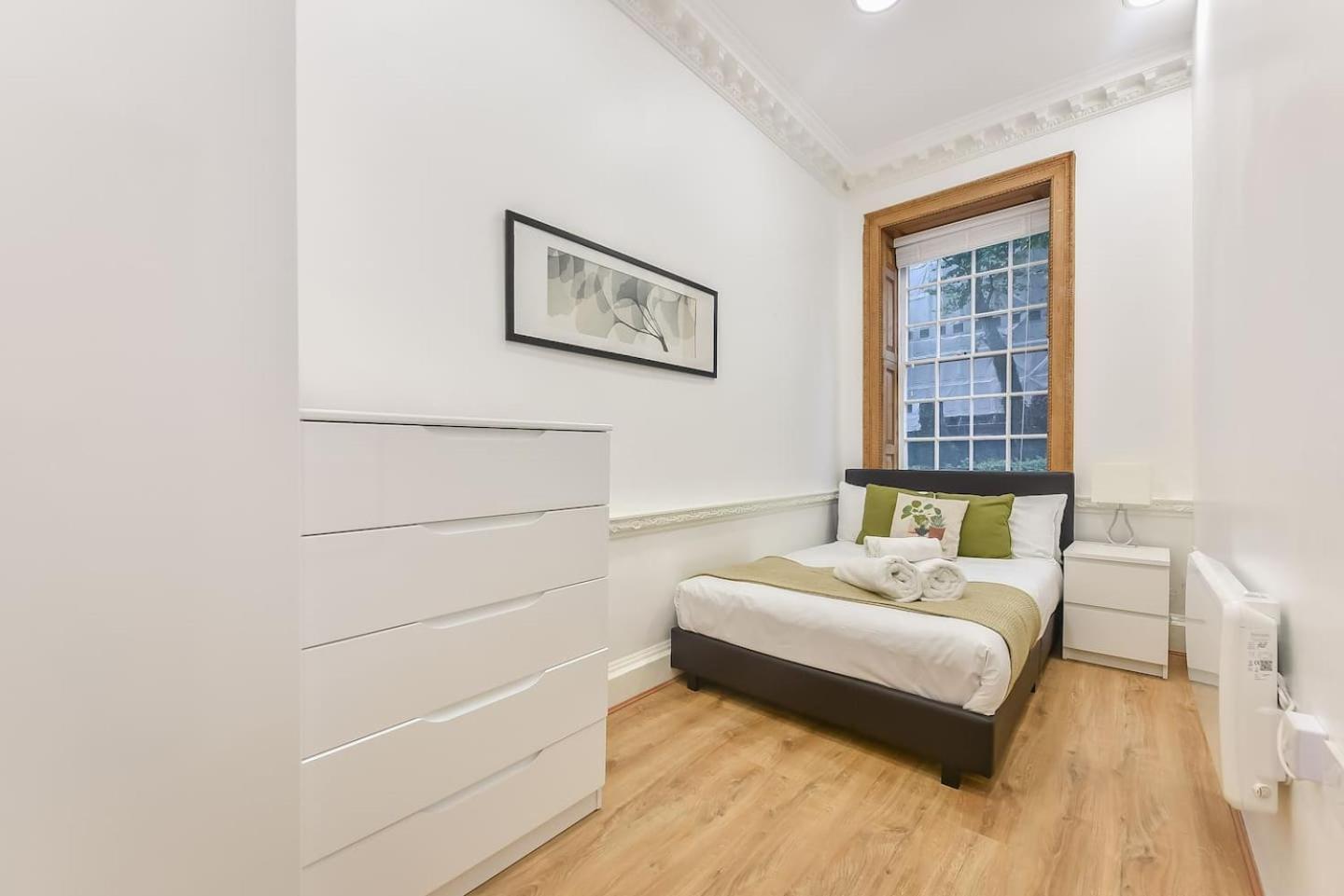 2 Bed Piccadilly Apartment 2 London Exterior foto